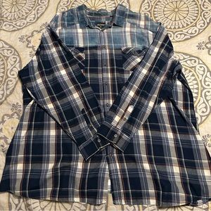 Premium Xpression casual dress shirt. Size 4XLT.